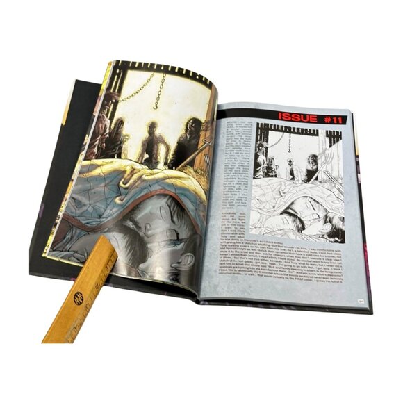 The Walking Dead Omnibus Lot 4 Graphic Novel HC Includes Issues 1 to 48 - Picture 8 of 16